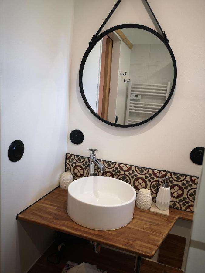 Au Gray Du Temps Suspendu Bed & Breakfast Pleslin-Trigavou ภายนอก รูปภาพ