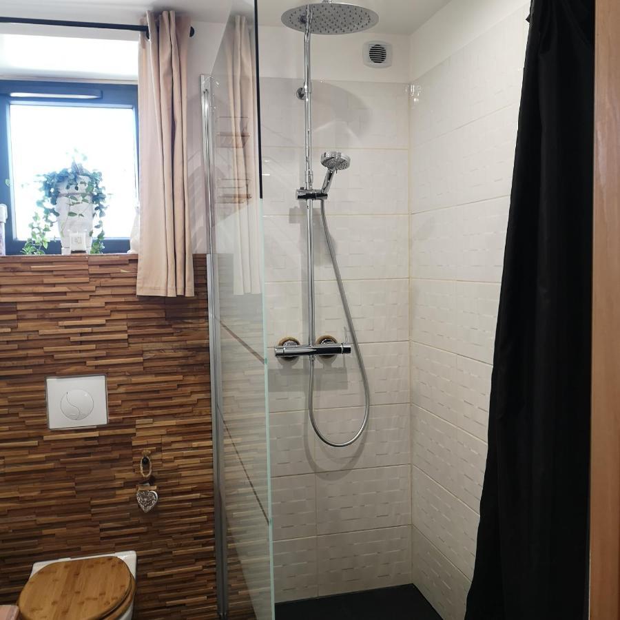Au Gray Du Temps Suspendu Bed & Breakfast Pleslin-Trigavou ภายนอก รูปภาพ