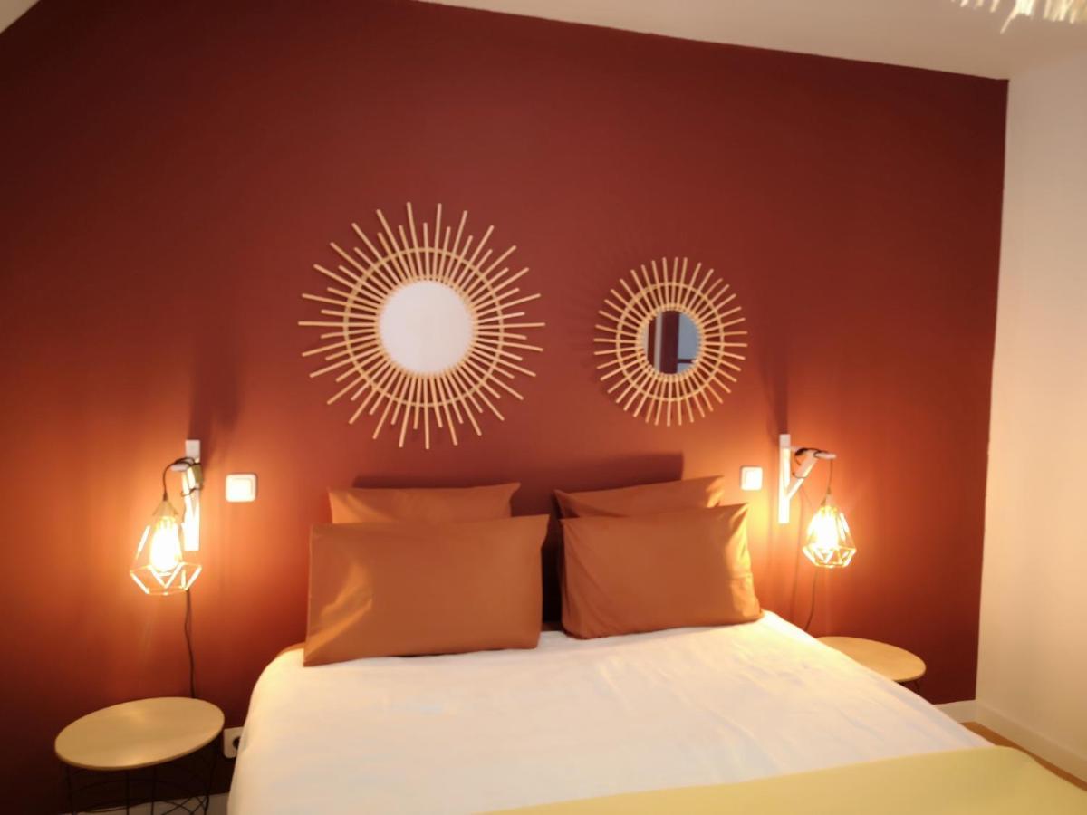 Au Gray Du Temps Suspendu Bed & Breakfast Pleslin-Trigavou ภายนอก รูปภาพ